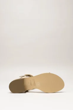 Atelier Content - Beige Sandaal plat