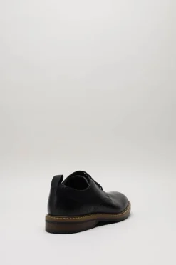 Clarks Originals - Zwart Veterschoen