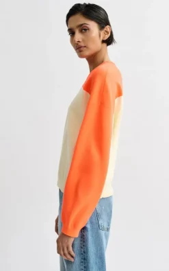 Essentiel Antwerp - Oranje Sweater