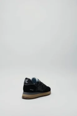 Kirruna - Zwart Sneaker