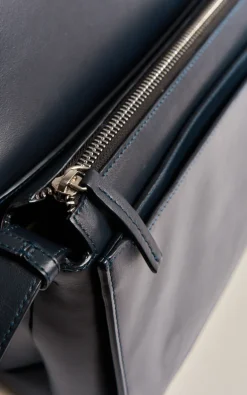 Lies Mertens - Donkerblauw Cross body
