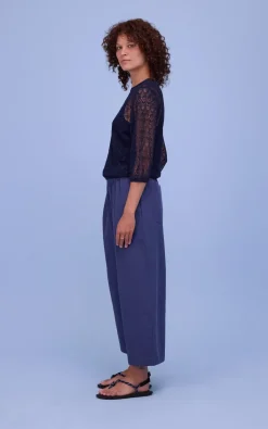 Nathalie Vleeschouwer - Blauw Broek