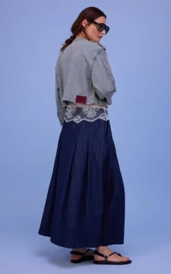 Nathalie Vleeschouwer - Blauw Rok