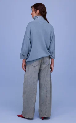 Nathalie Vleeschouwer - Blauw Trui