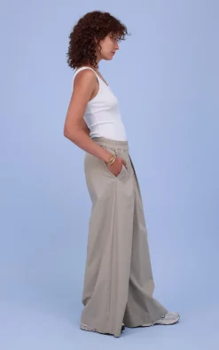 Nathalie Vleeschouwer - Lichtgroen Broek