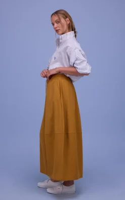 Nathalie Vleeschouwer - Oker Rok