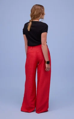 Nathalie Vleeschouwer - Rood Broek