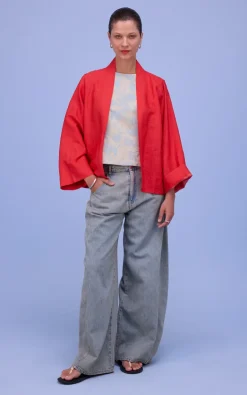 Nathalie Vleeschouwer - Rood Jas