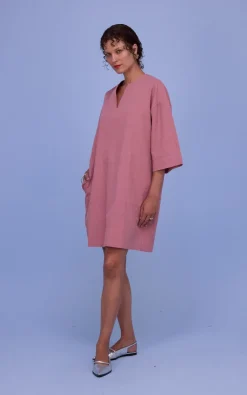 Nathalie Vleeschouwer - Roze Jurk