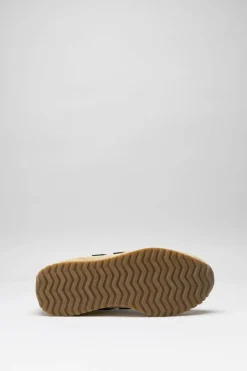 New Balance - Donkerbeige Sneaker