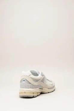 New Balance - Ecru Sneaker
