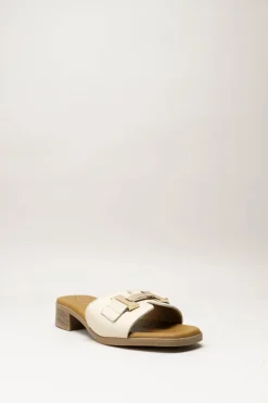 Oh My Sandals - Lichtbeige Muiltje