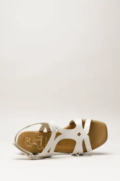 Oh My Sandals - Lichtbeige Sandaal hak