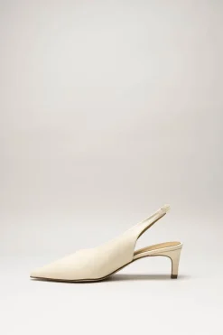 Pedro Miralles - Ecru Pump