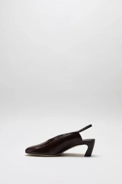 Poeve - Donkerbruin Pump