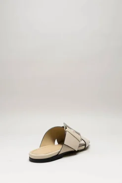 Poeve - Lichtbeige Slipper