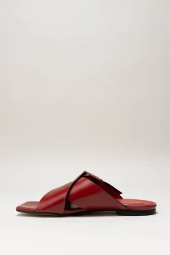 Poeve - Rood Slipper