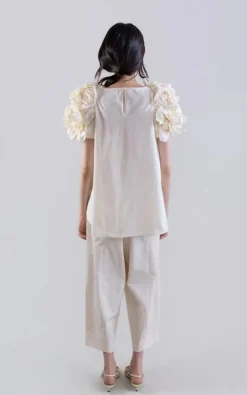 Psophia - Creme Blouse