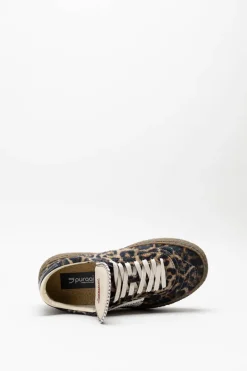 Puraai - Bruin Sneaker