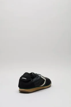 Puraai - Zwart Sneaker