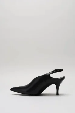 Rotta - Zwart Pump
