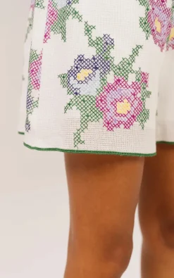 Sacre Coeur - Ecru Short
