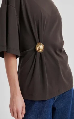 Second Female - Bruin T-shirt/top