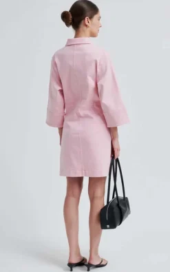 Second Female - Roze Jurk