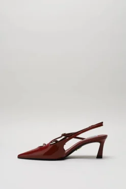 Steve Madden - Bordeaux Pump