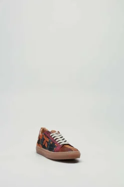 The Vertical Line - Bruin Sneaker