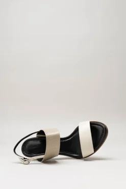 Thiron - Beige Sandaal hak