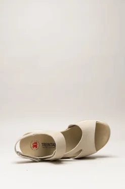 Treintas - Beige Sandaal sleehak