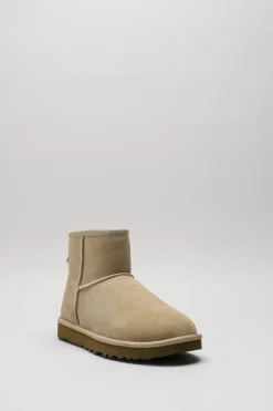 Ugg - Beige Enkellaars plat