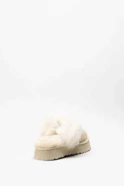Ugg - Lichtbeige Pantoffel