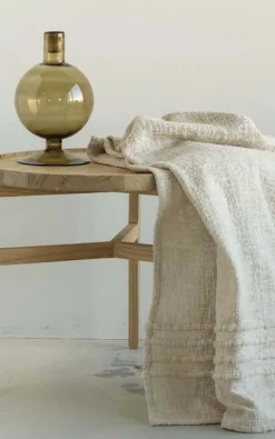 Urban Nature Culture - Ivoor Plaids/vloerkleden