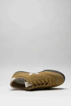 Veja - Camel Sneaker