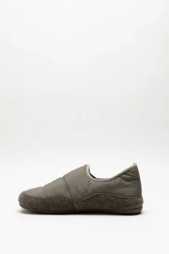 Verbenas - Kaki Pantoffel