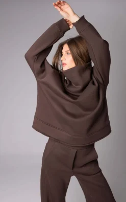 Y-enzo - Bruin Sweater
